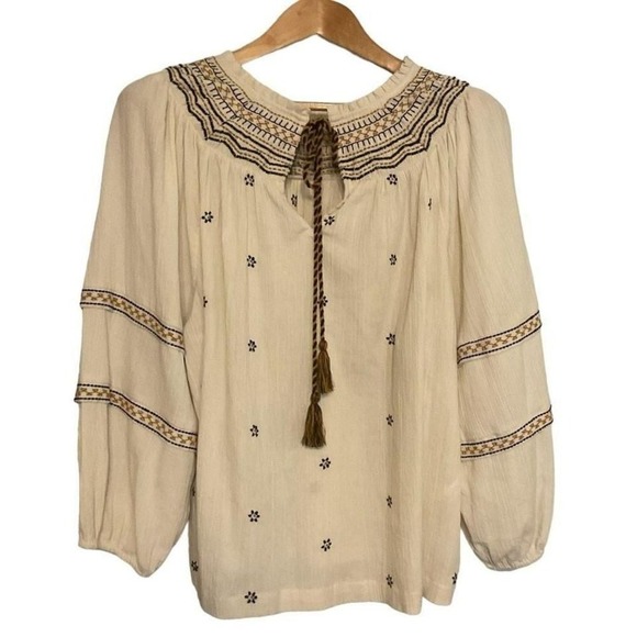 Wonderly Women's 3/4 Sleeve Tie Back Embroidered Blouse 2X - Picture 6 of 7